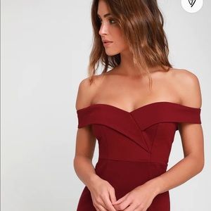 Lulus off the shoulder above the knee wedding guest dress - burgundy